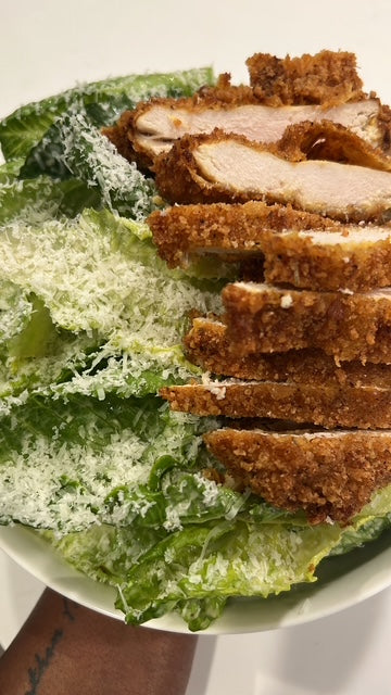 Ceasar Salad w. Crispy Chicken Cutlet